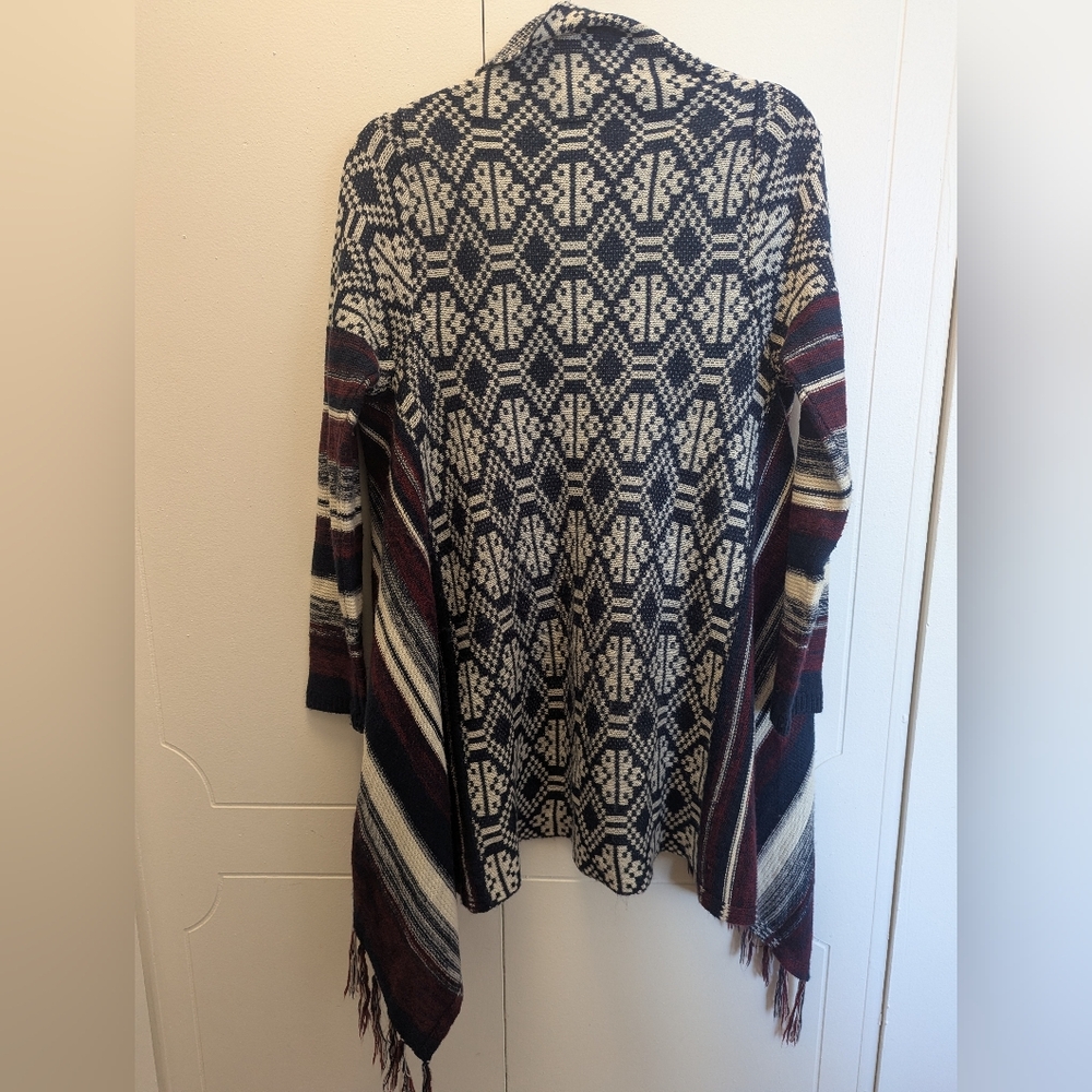 GUC Women's Multicolor Patterned Sweater - Picture 3 of 3